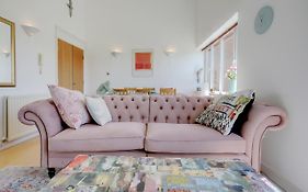 Beautiful Duplex Penthouse - Roof Garden, Views, Parking
