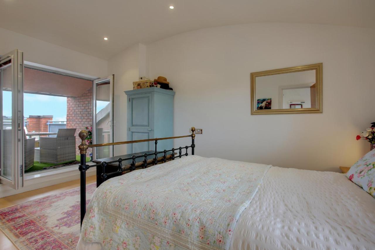 Beautiful Duplex Penthouse - Roof Garden, Views, Parking Apartment Newcastle upon Tyne Exterior photo