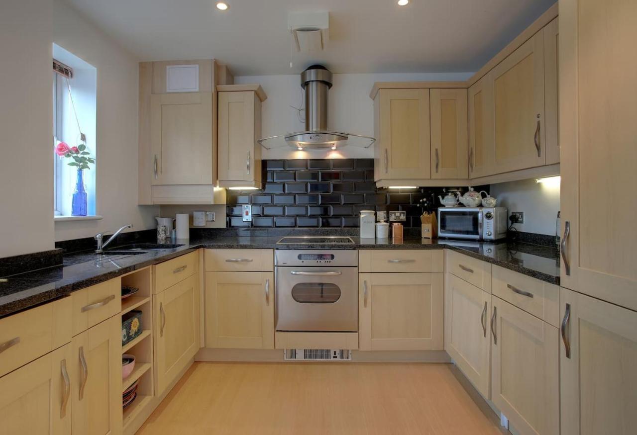 Beautiful Duplex Penthouse - Roof Garden, Views, Parking Apartment Newcastle upon Tyne Exterior photo